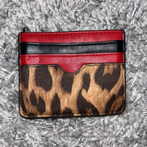 Express Leopard Card Holder - Picture 1 of 3